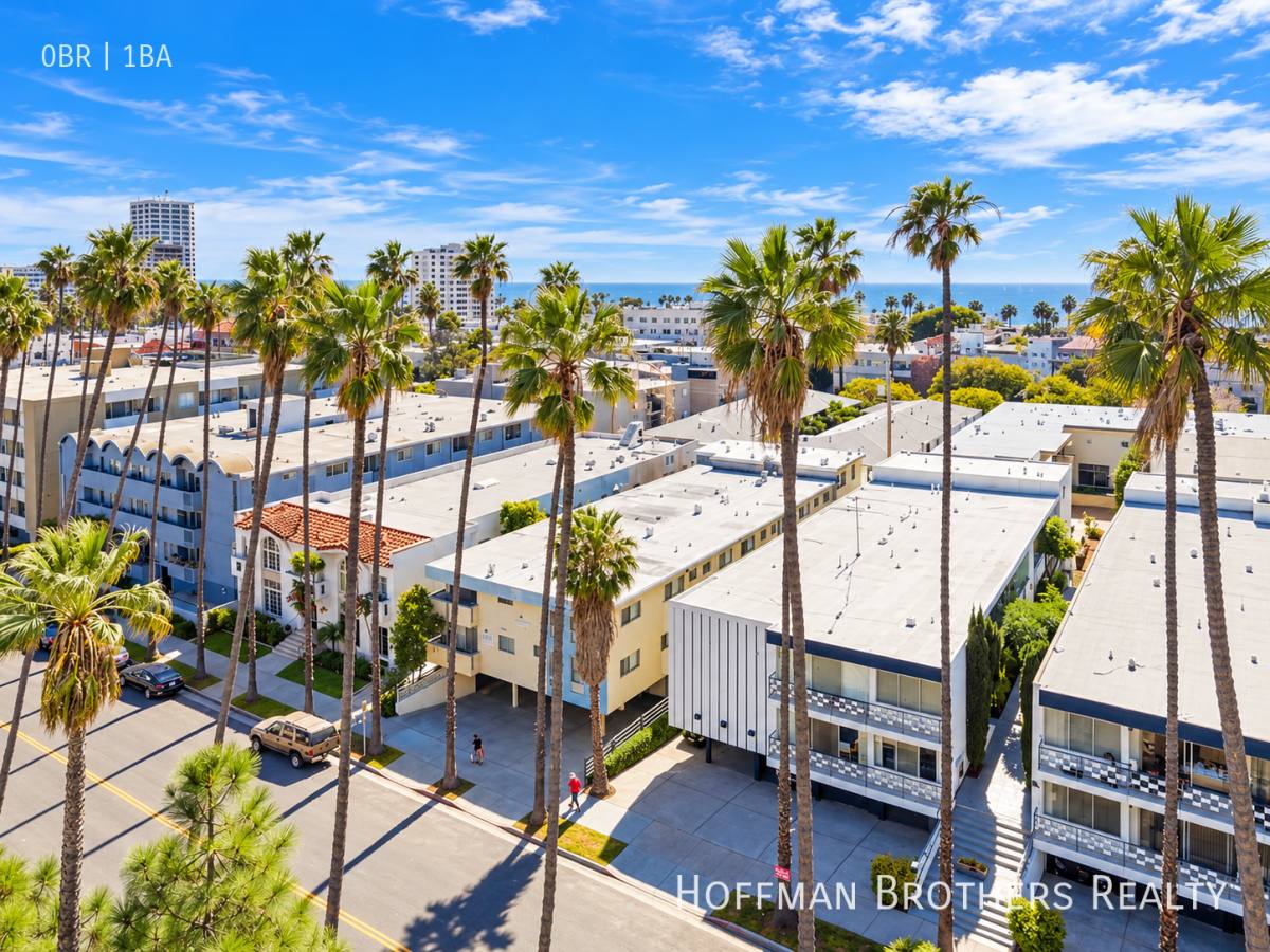 928 4th St #13, Santa Monica, CA 90403 - Apartment for Rent - Image 10