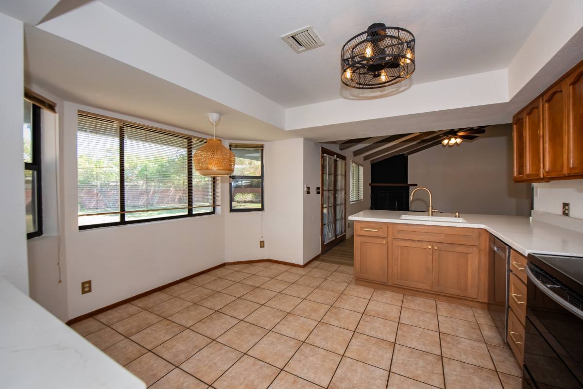 3460 E Sombra Lane, Yuma, AZ 85365 - House for Rent - Image 5