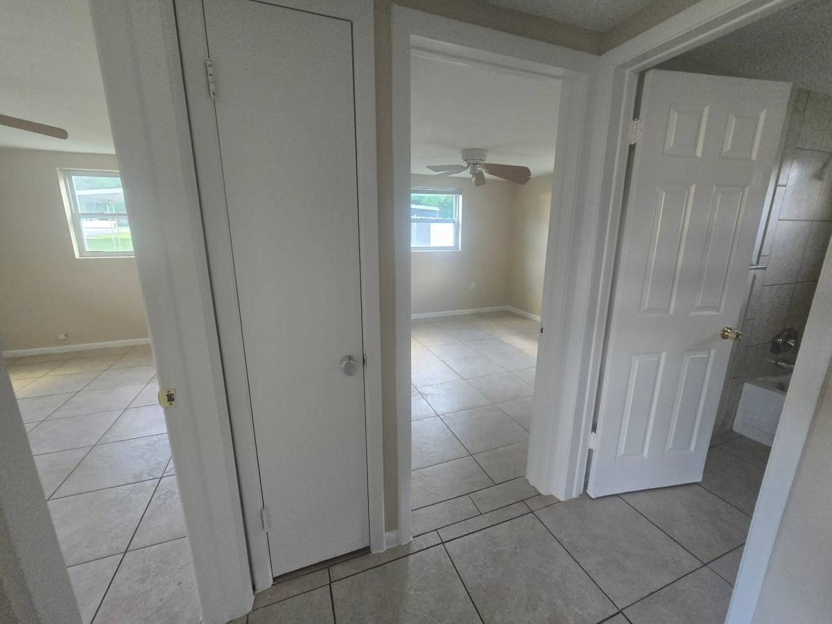 16 N Melbourne St, Beverly Hills, FL 34465 - House for Rent - Image 6