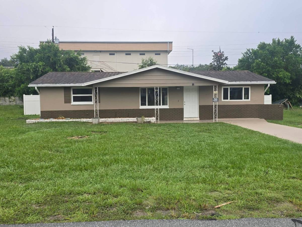 16 N Melbourne St, Beverly Hills, FL 34465 - House for Rent - Image 1