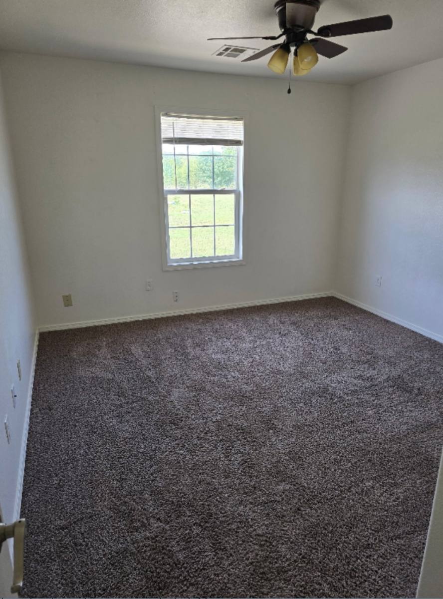 63040 E 285 Court #A, Grove, OK 74344 - Apartment for Rent - Image 5