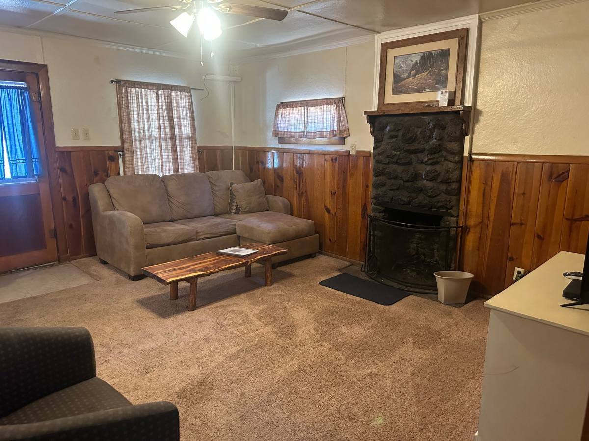 237 E White Mountain Blvd #23, Pinetop, AZ 85935 - House for Rent - Image 4