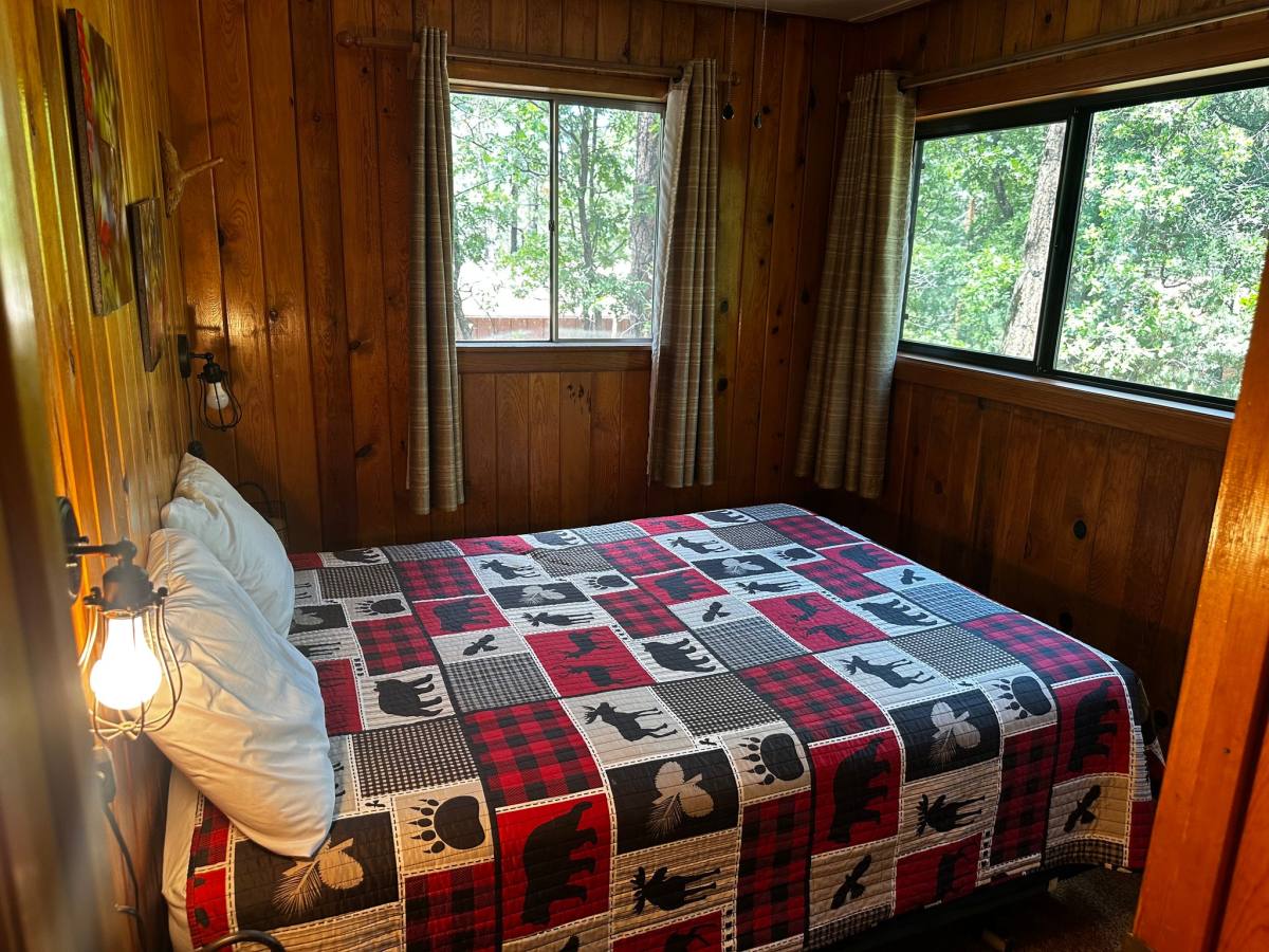 237 White Mountain Blvd #28, Pinetop, AZ 85935 - House for Rent - Image 2