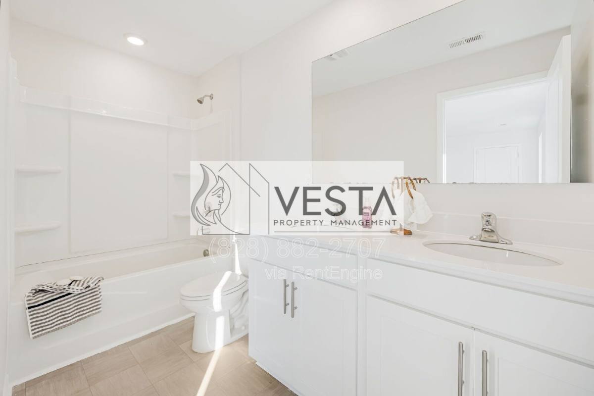 30 Benedict Lane, Weaverville, NC 28787 - Townhouse for Rent - Image 20