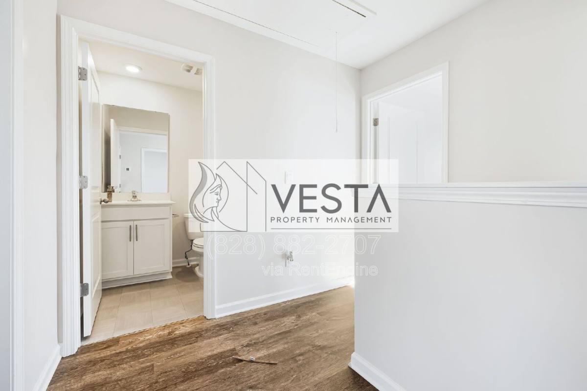 30 Benedict Lane, Weaverville, NC 28787 - Townhouse for Rent - Image 15