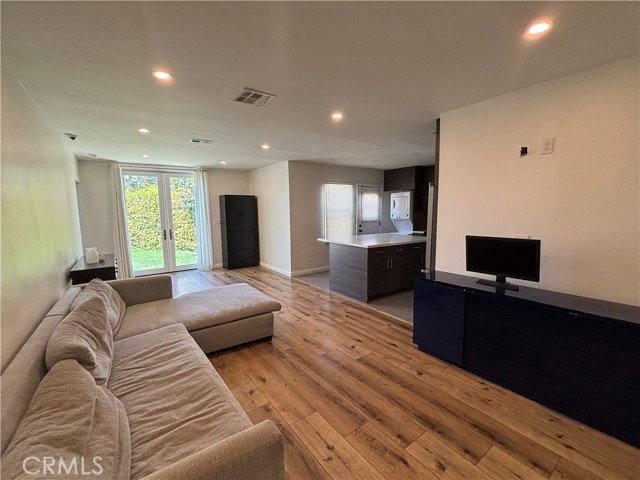 6529 Aura Ave, Reseda, CA 91335 - House for Rent - Image 1