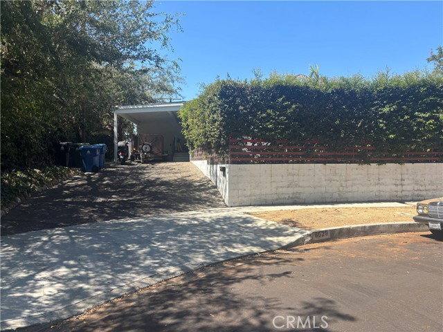 6529 Aura Ave, Reseda, CA 91335 - House for Rent - Image 9