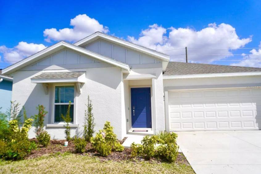 House for rent at 2051 Punch Bowl Ave, Davenport, FL 33837