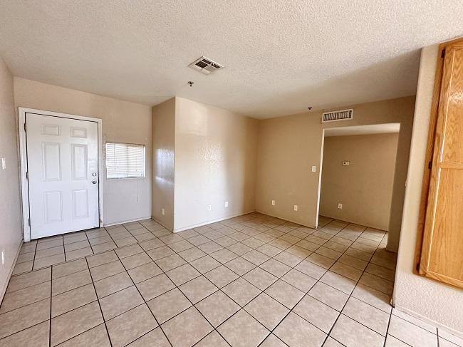410 S Magnolia Ave, Yuma, AZ 85364 - Apartment for Rent - Image 4