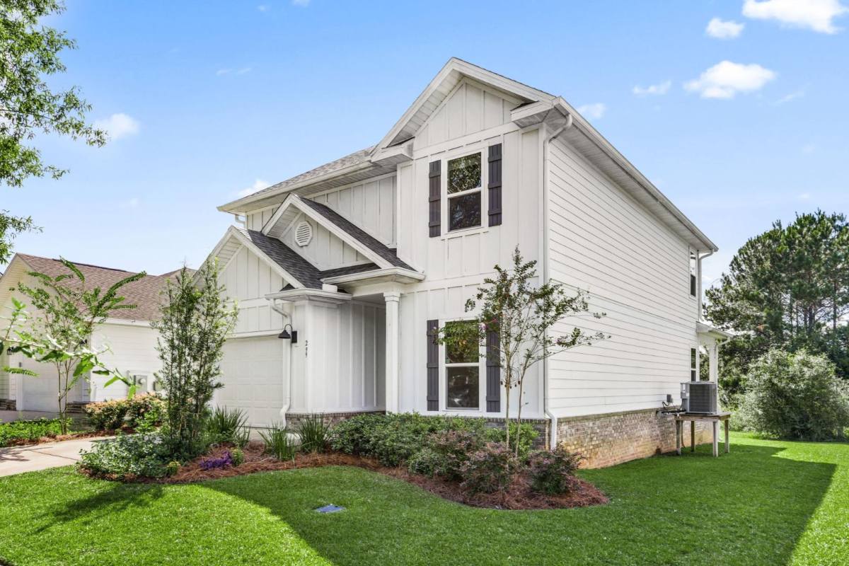 House for rent at 299 Marsh Landing S, Freeport, FL 32439