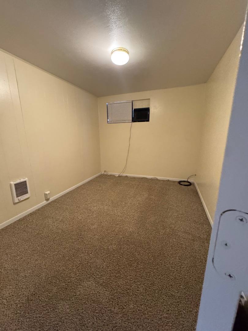 705 N Kinsley #1, Winslow, AZ 86047 - House for Rent - Image 10