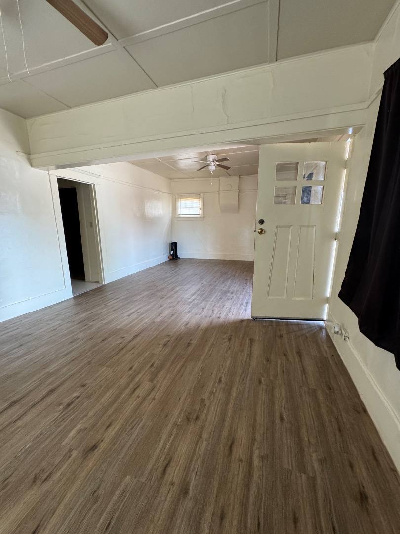 705 N Kinsley #1, Winslow, AZ 86047 - House for Rent - Image 2