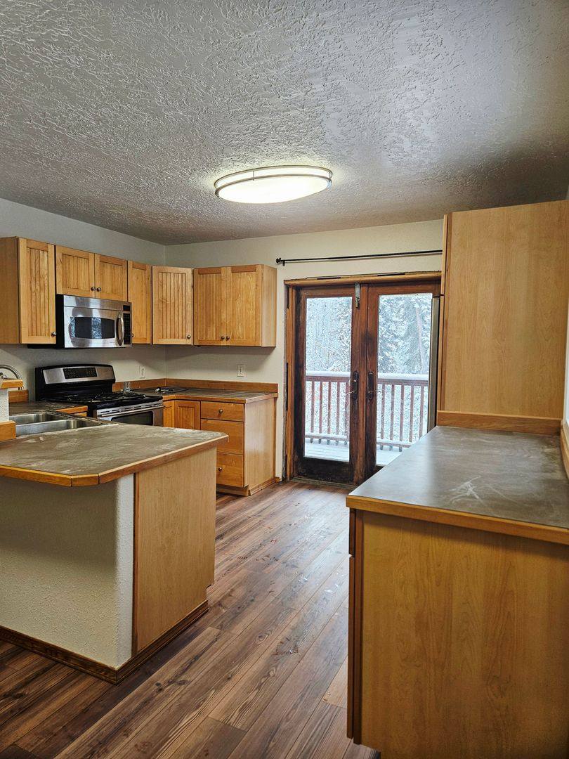 645 O'Leary Rd, Fairbanks, AK 99712 - House for Rent - Image 2