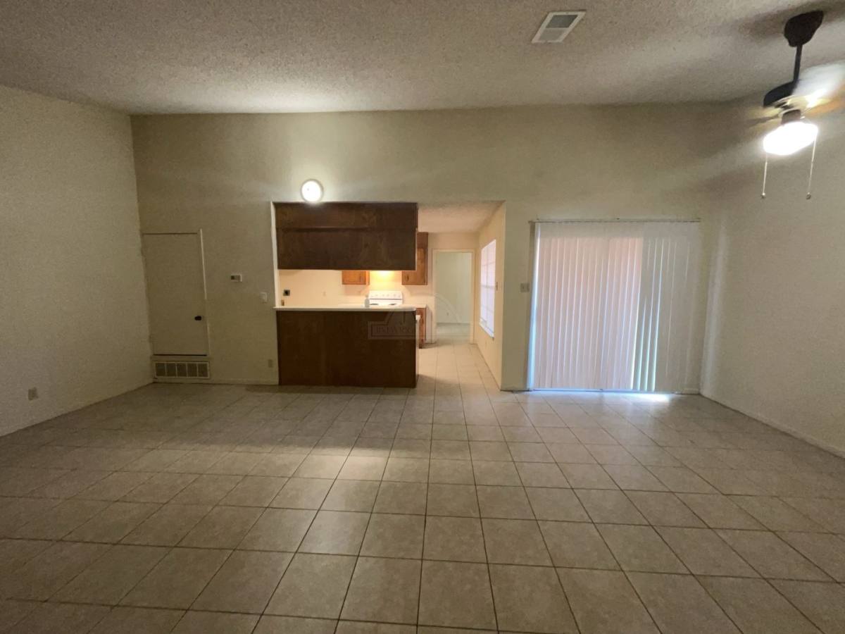 1003 Eastside, Killeen, TX 76543 - Apartment for Rent - Image 5