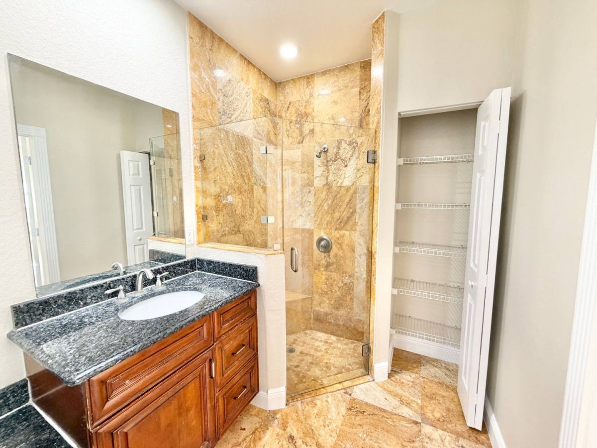 5220 28th Place SW, Naples, FL 34116 - Apartment for Rent - Image 9