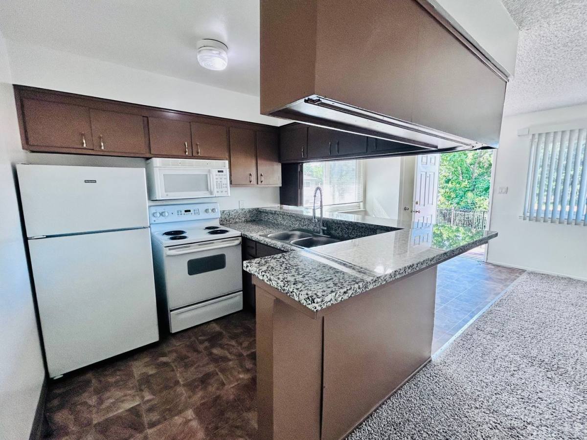 4133 Apostolo Circle, Sacramento, CA 95824 - Apartment for Rent - Image 2