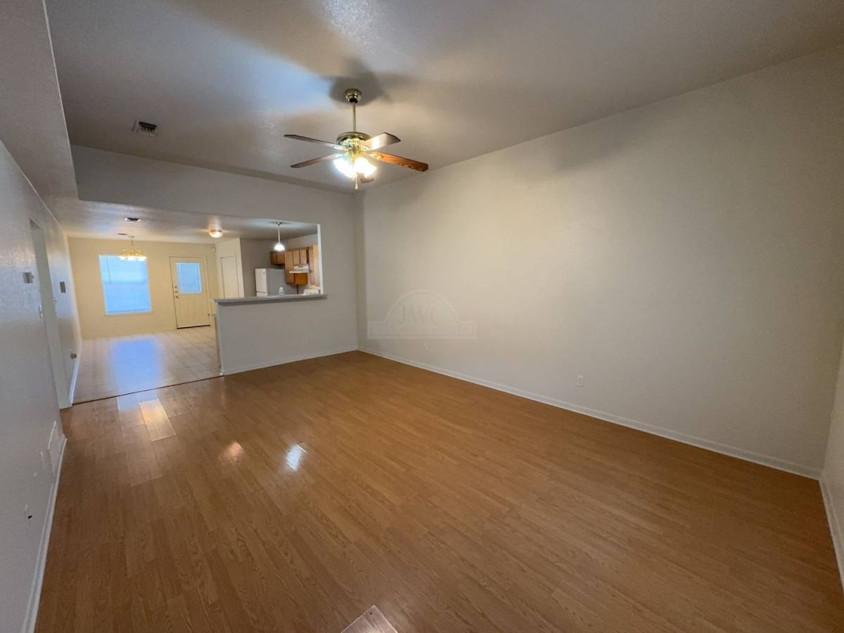 3807 Uvalde, Killeen, TX 76549 - Apartment for Rent - Image 3