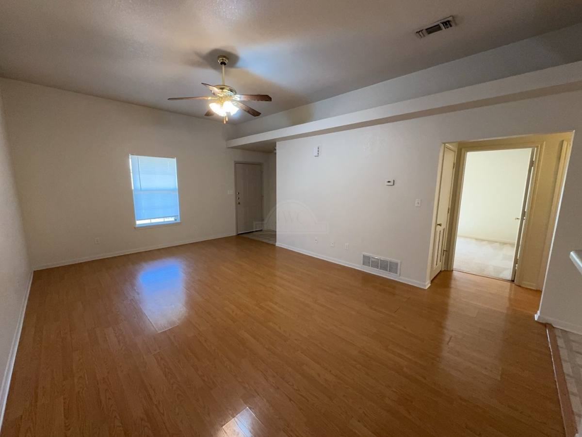 3807 Uvalde, Killeen, TX 76549 - Apartment for Rent - Image 4