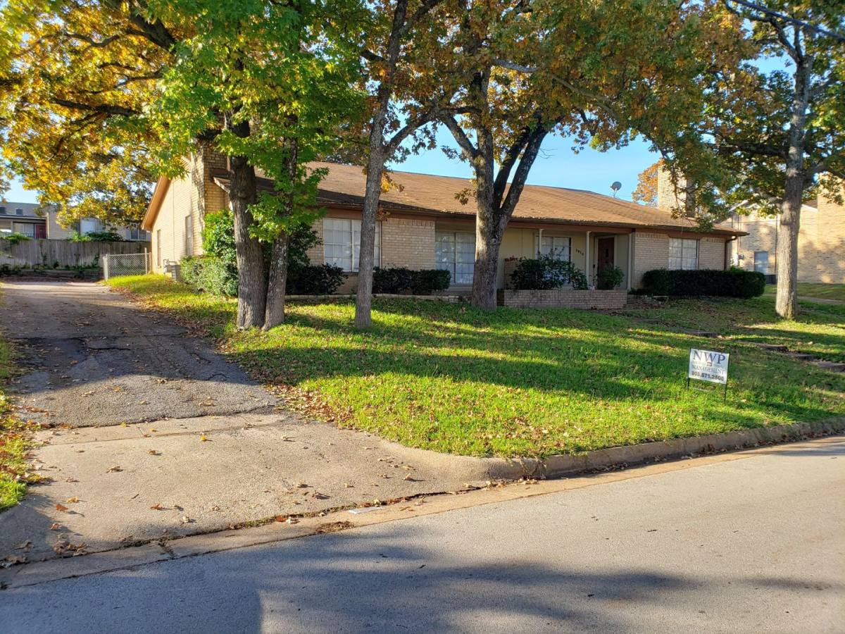 1917 Easy St, Tyler, TX 75703 - House for Rent - Image 3