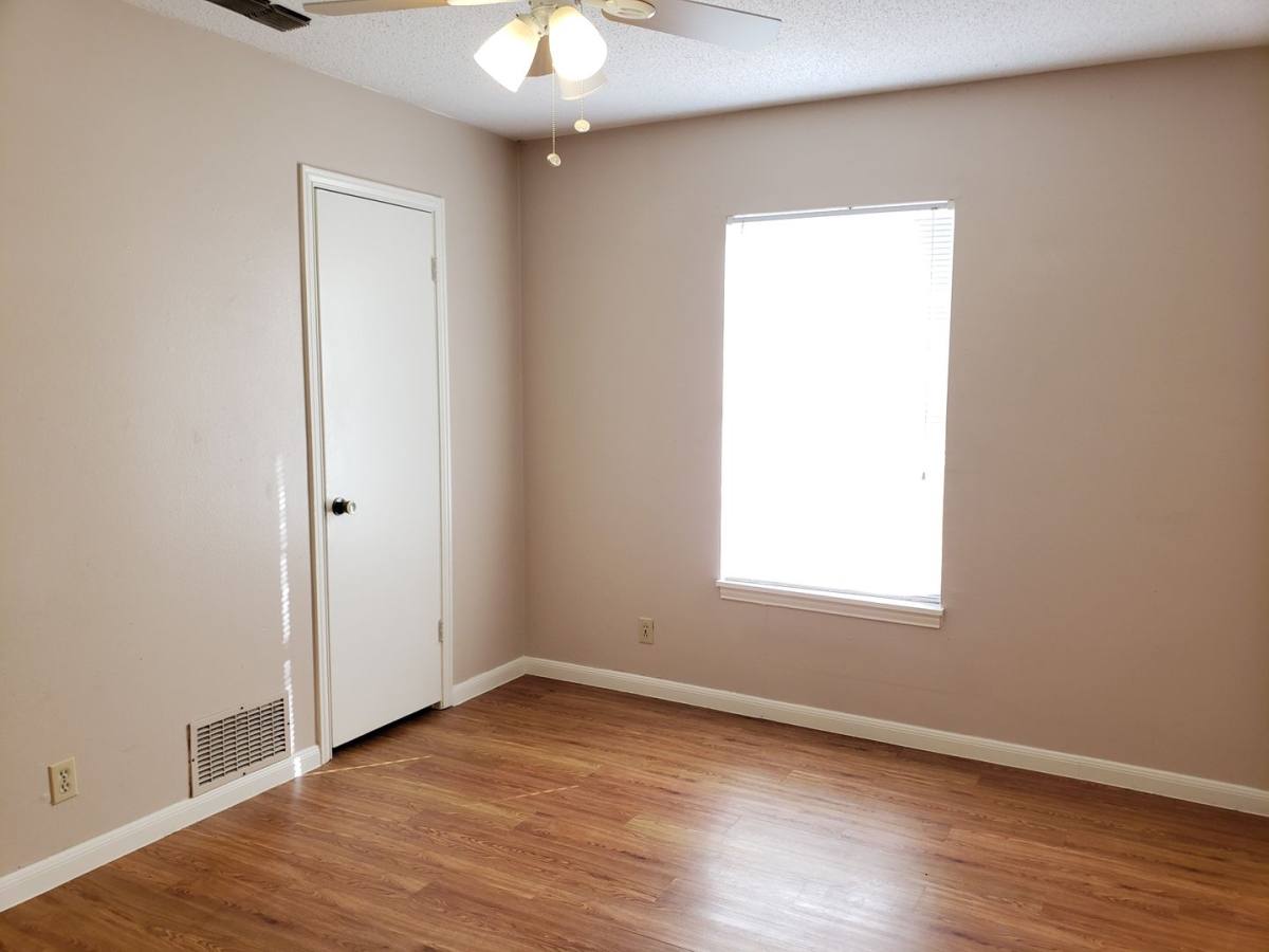 1917 Easy St, Tyler, TX 75703 - House for Rent - Image 9