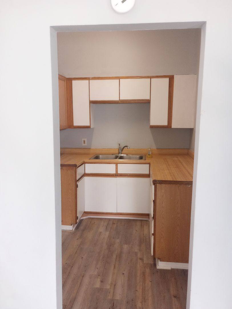 2023 W Jefferson St, Louisville, KY 40203 - Apartment for Rent - Image 10