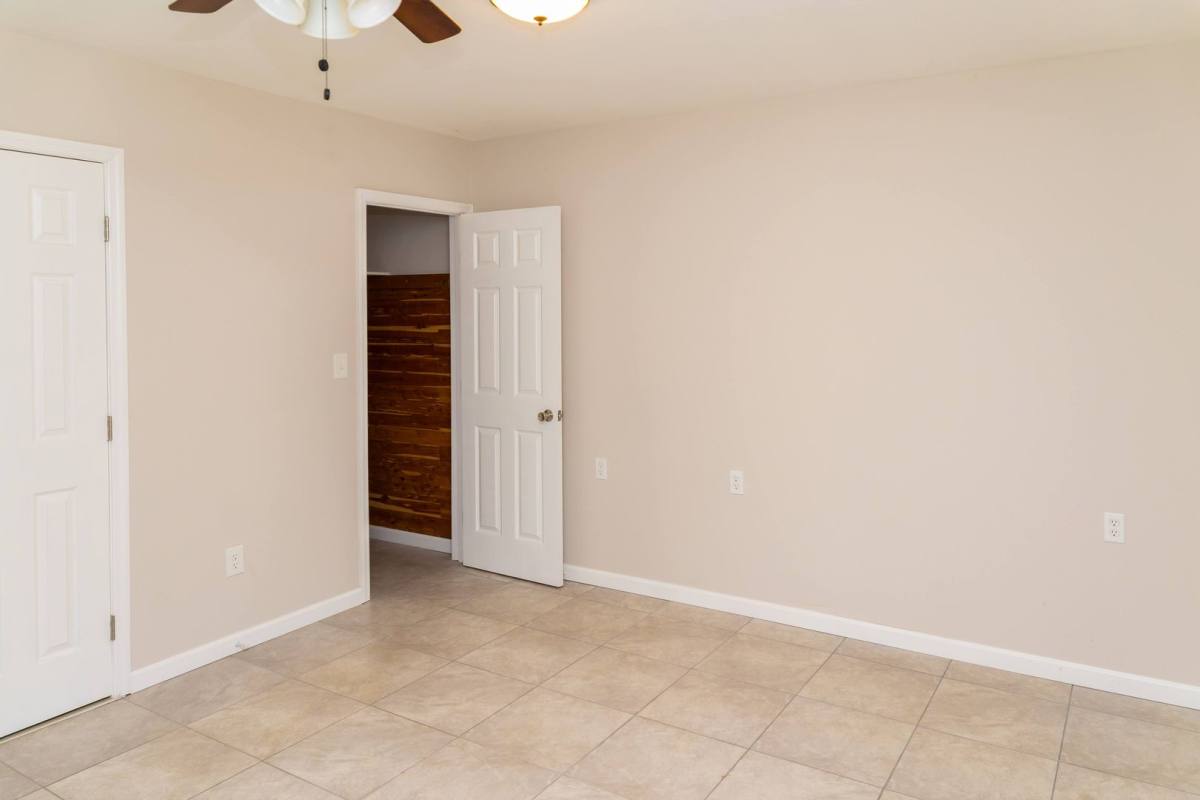 933 Caney Creek Rd, Gatlinburg, TN 37738 - Apartment for Rent - Image 7
