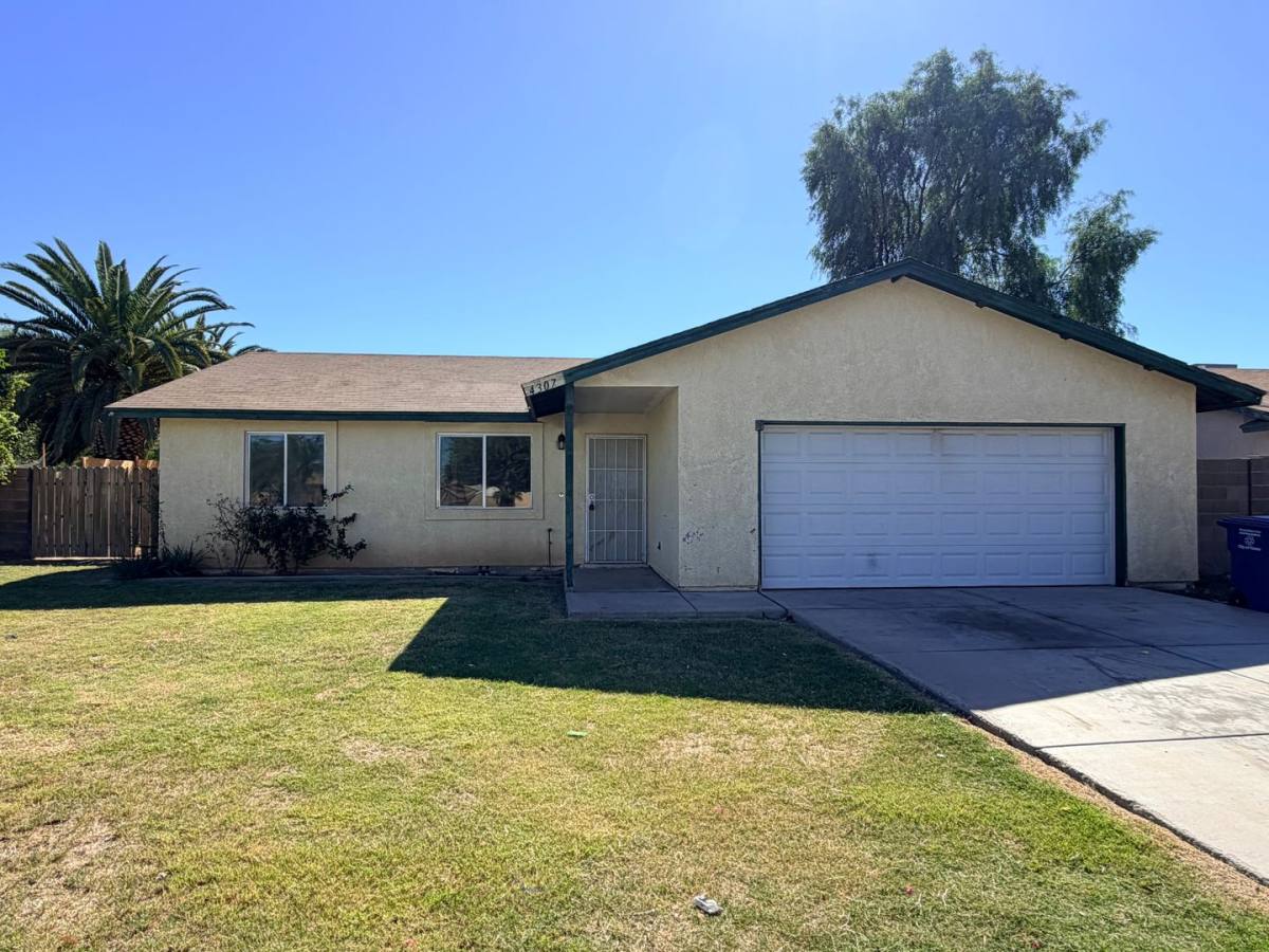 House for rent at 4307 W 21st St, Yuma, AZ 85364