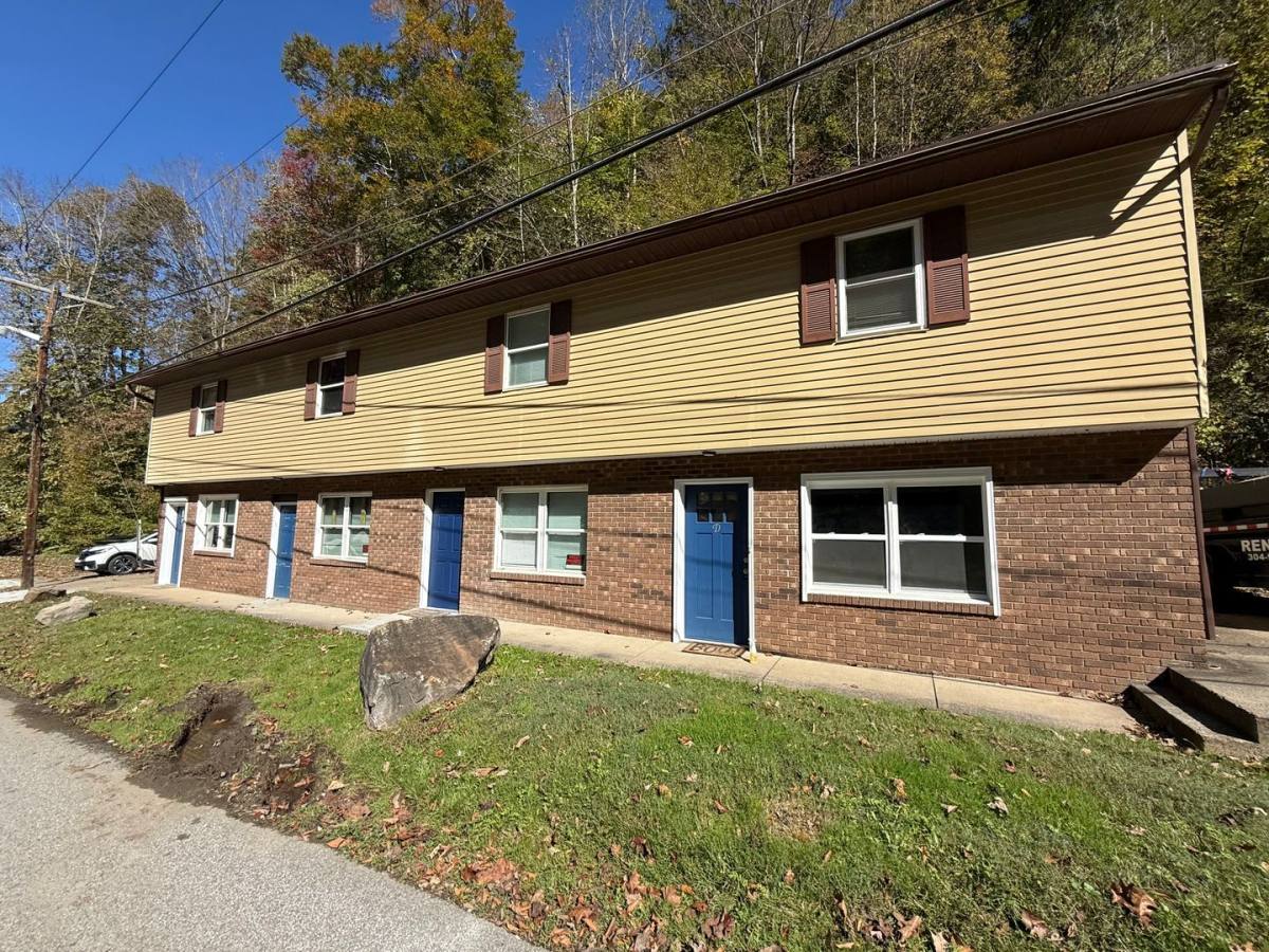 Apartment for rent at 839 Georges Creek Dr #C, Charleston, WV 25306
