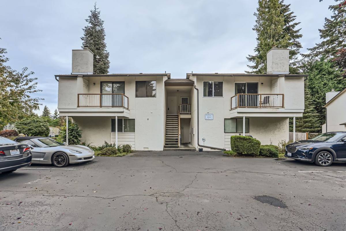 Condo for rent at 14160 74th Place NE #9C, Kirkland, WA 98034