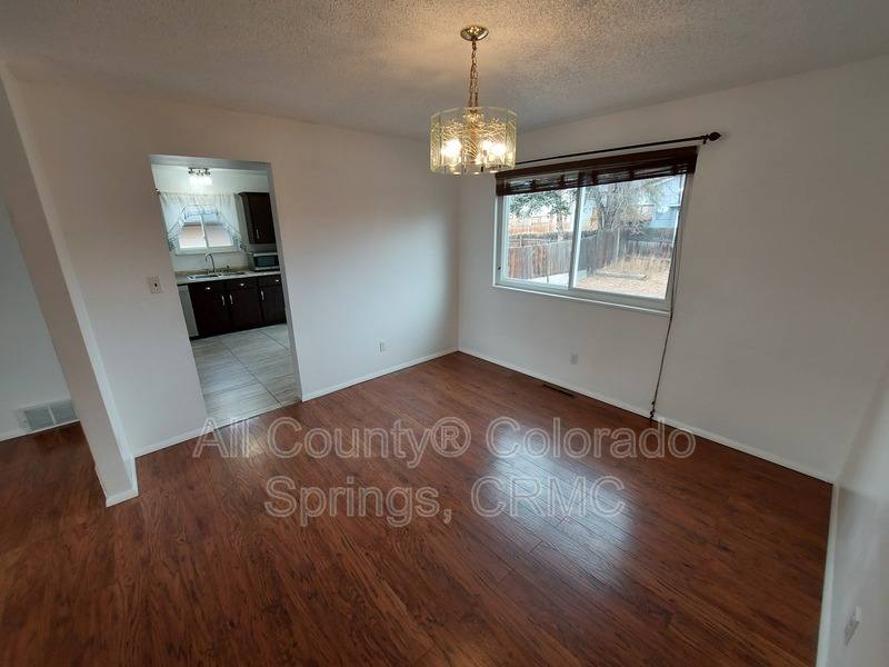 4060 Candea Court, Colorado Springs, CO 80916 - House for Rent - Image 4