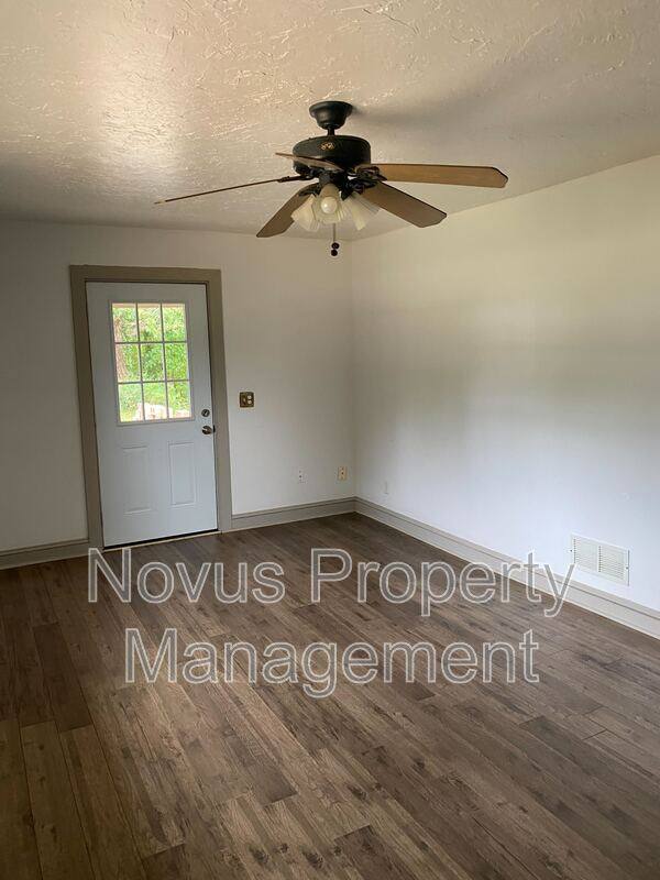 1408 Stripling Chapel Rd, Carrollton, GA 30116 - House for Rent - Image 8