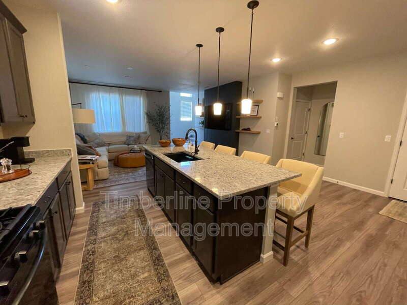 1626 Rose Quartz Heights, Colorado Springs, CO 80908 - Townhouse for Rent - Image 5