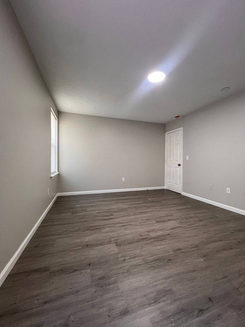 2817 Greenwood Ave, Louisville, KY 40211 - Apartment for Rent - Image 8