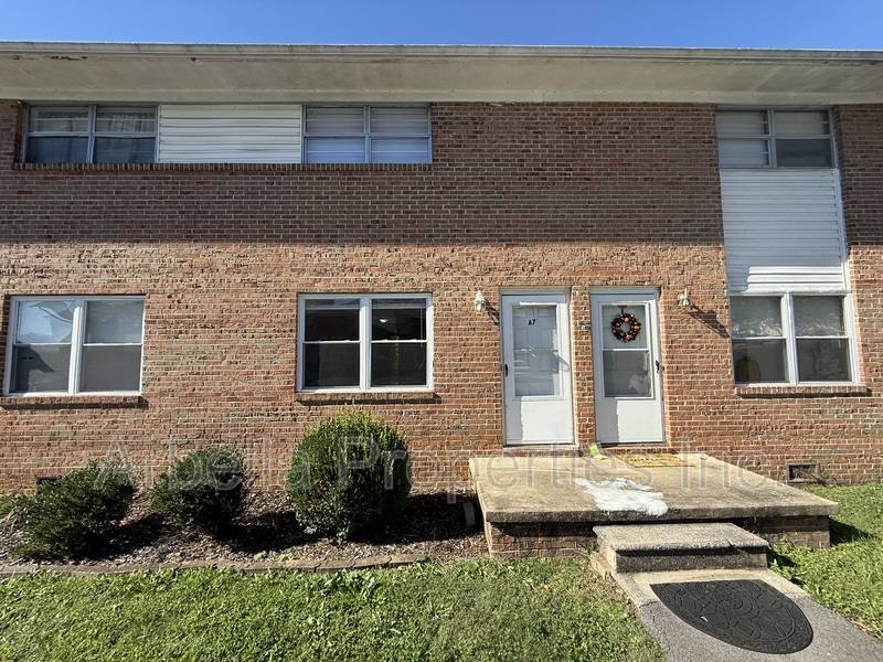 Townhouse for rent at 1404 Bloomingdale Rd #A7, Kingsport, TN 37660