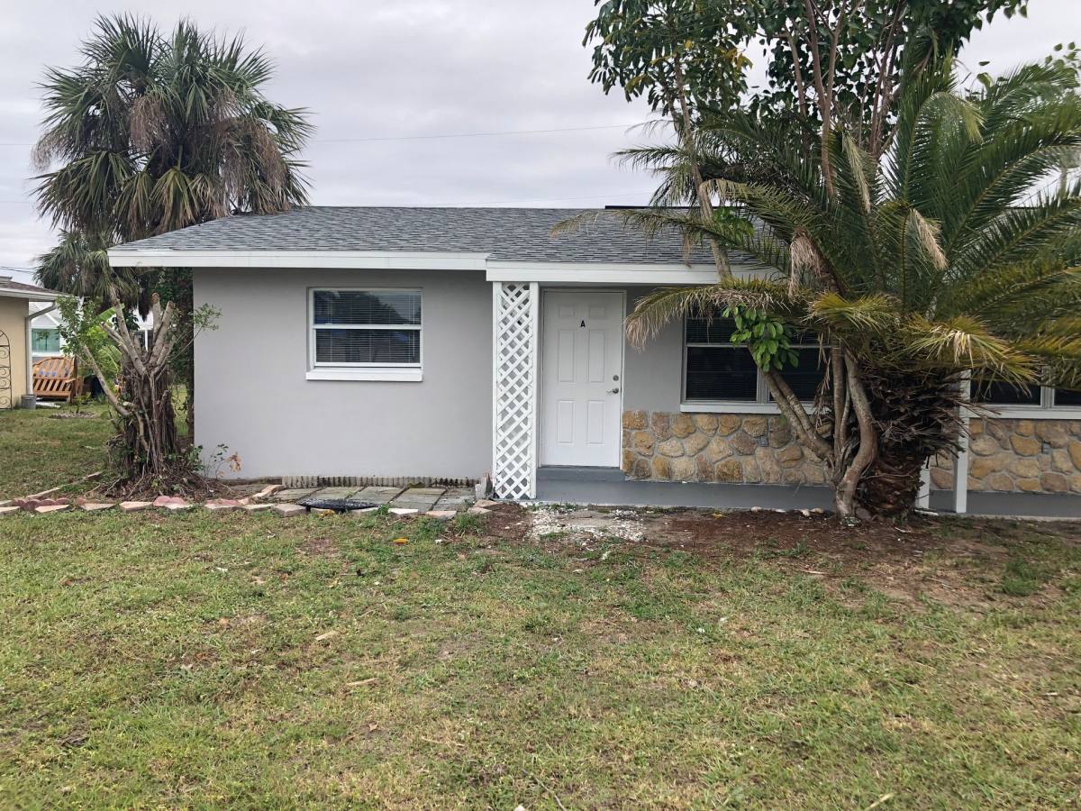 Apartment for rent at Tudor Dr Duplex, 4825 Tudor Dr, Cape Coral, FL 33904