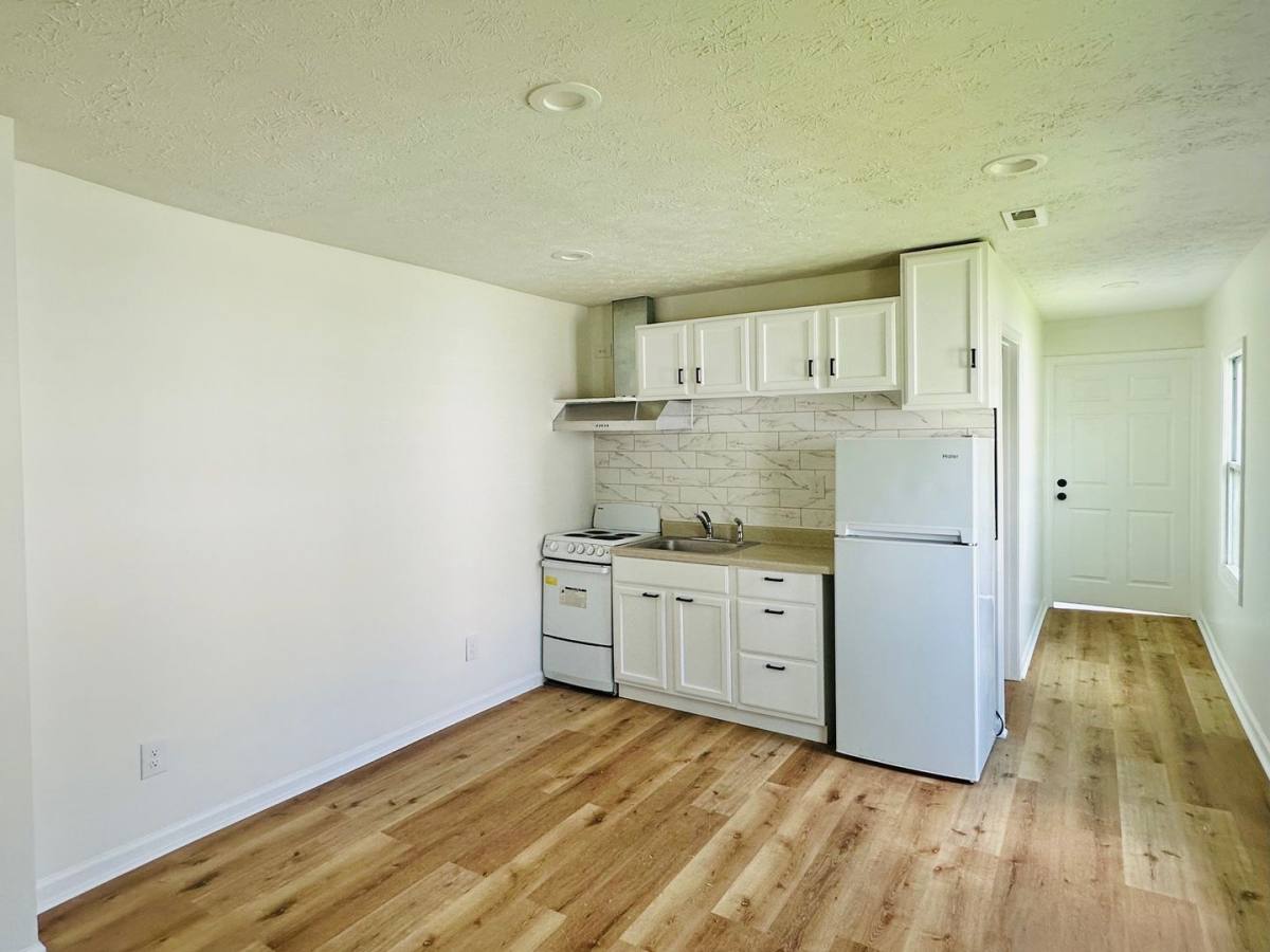 Townhouse for rent at 2324 Paris Ave, Indianapolis, IN 46208