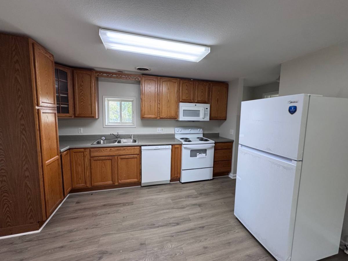 900 Coldwater Rd #14, Murray, KY 42071 - Apartment for Rent - Image 8