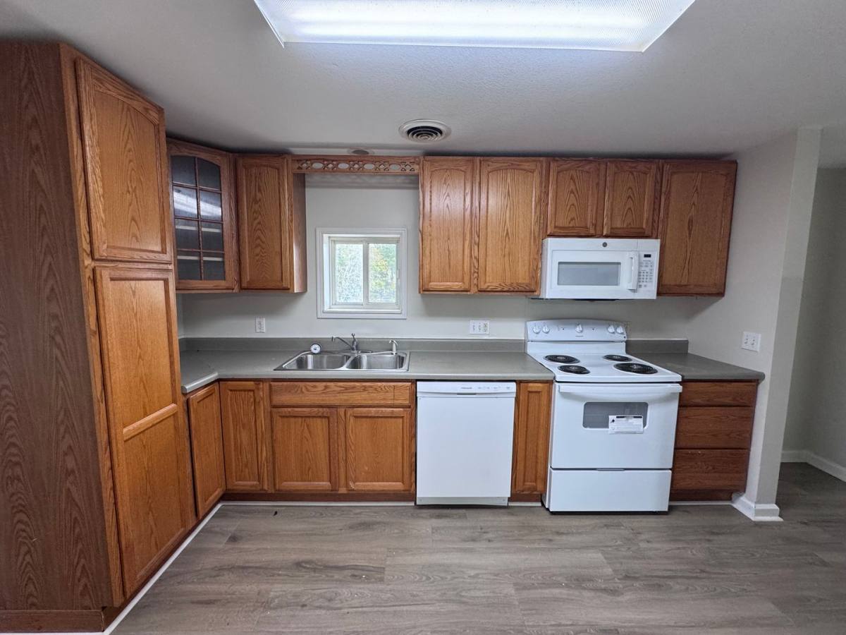 900 Coldwater Rd #14, Murray, KY 42071 - Apartment for Rent - Image 7