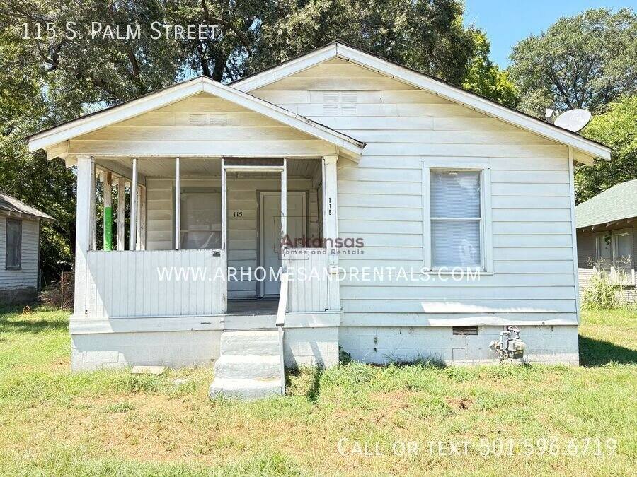 House for rent at 115 S Palm St, North Little Rock, AR 72114