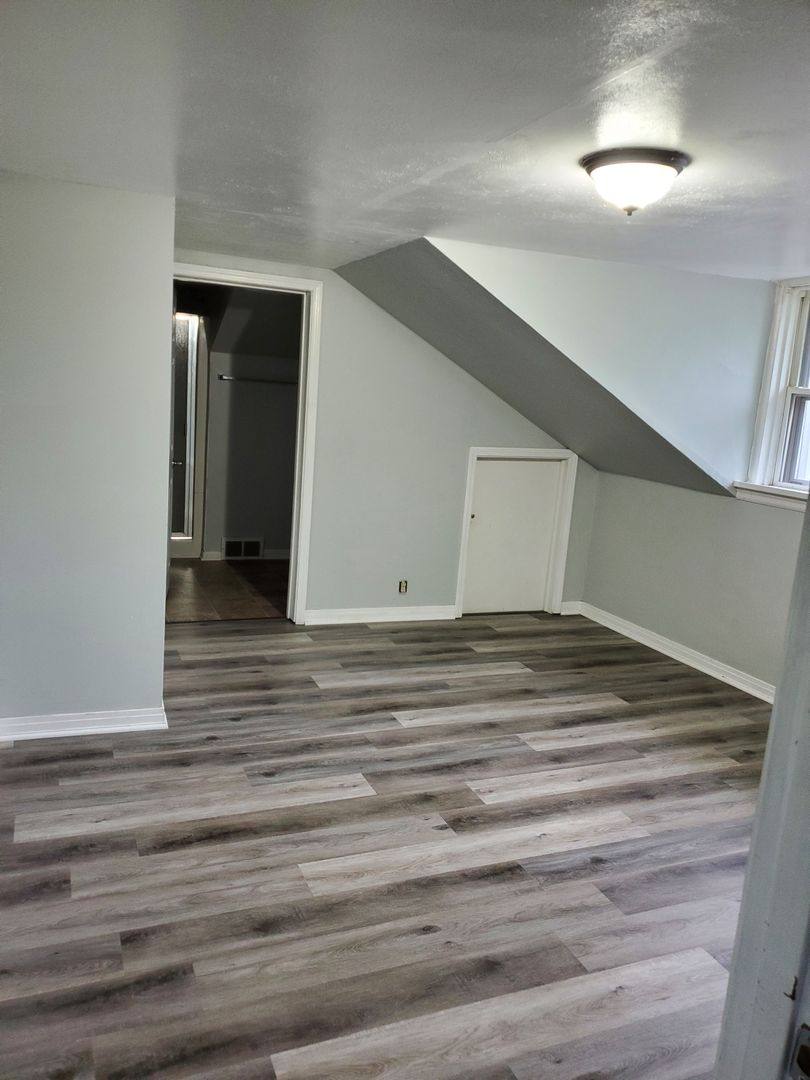 400 7th St, Baraboo, WI 53913 - Apartment for Rent - Image 5