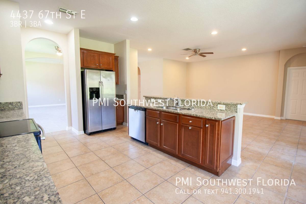 4437 67th St E, Bradenton, FL 34203 - House for Rent - Image 8