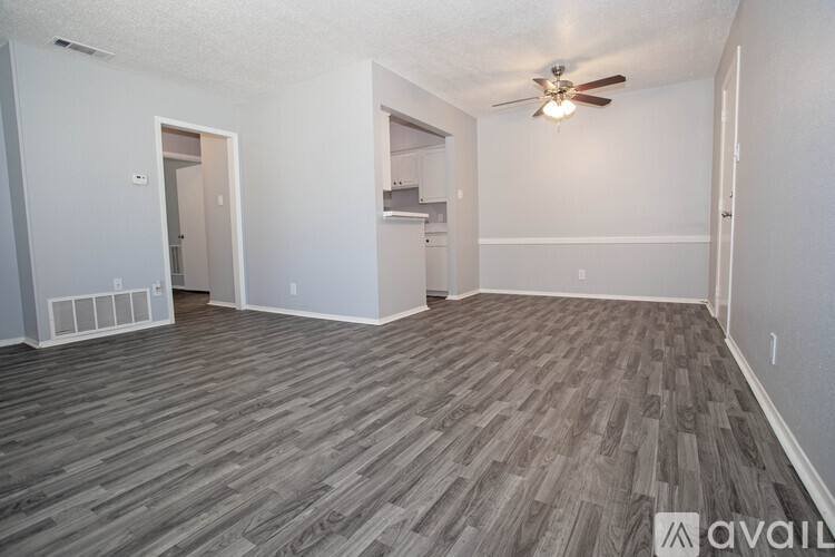 4001 Old Bullard Rd, Tyler, TX 75701 - Townhouse for Rent - Image 4