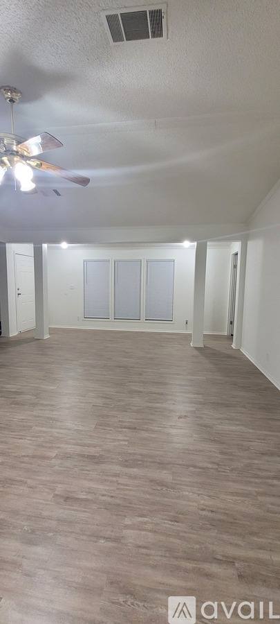 18573 FM 756, Whitehouse, TX 75791 - House for Rent - Image 2