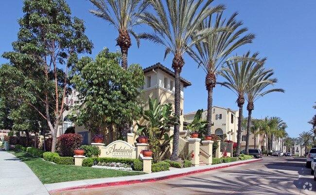 Townhouse for rent at 3736 Mykonos Lane #128, San Diego, CA 92130