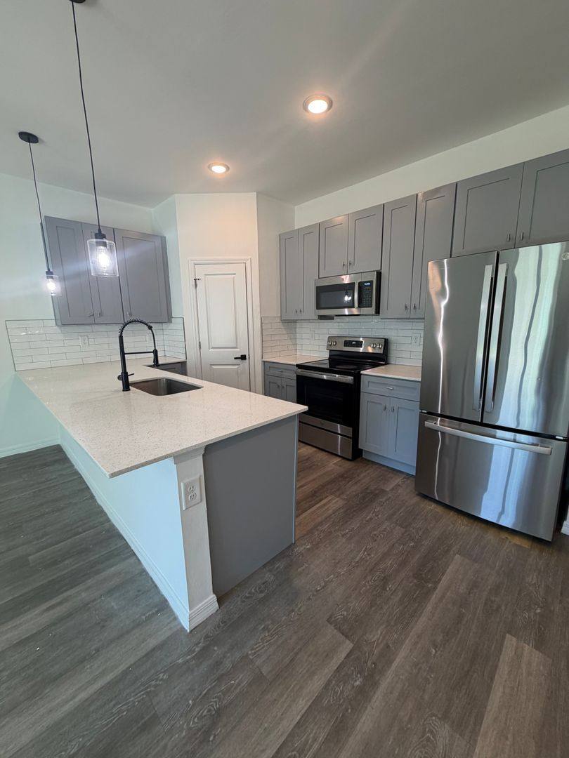 4637 25th St SW, Lehigh Acres, FL 33973 - Apartment for Rent - Image 13