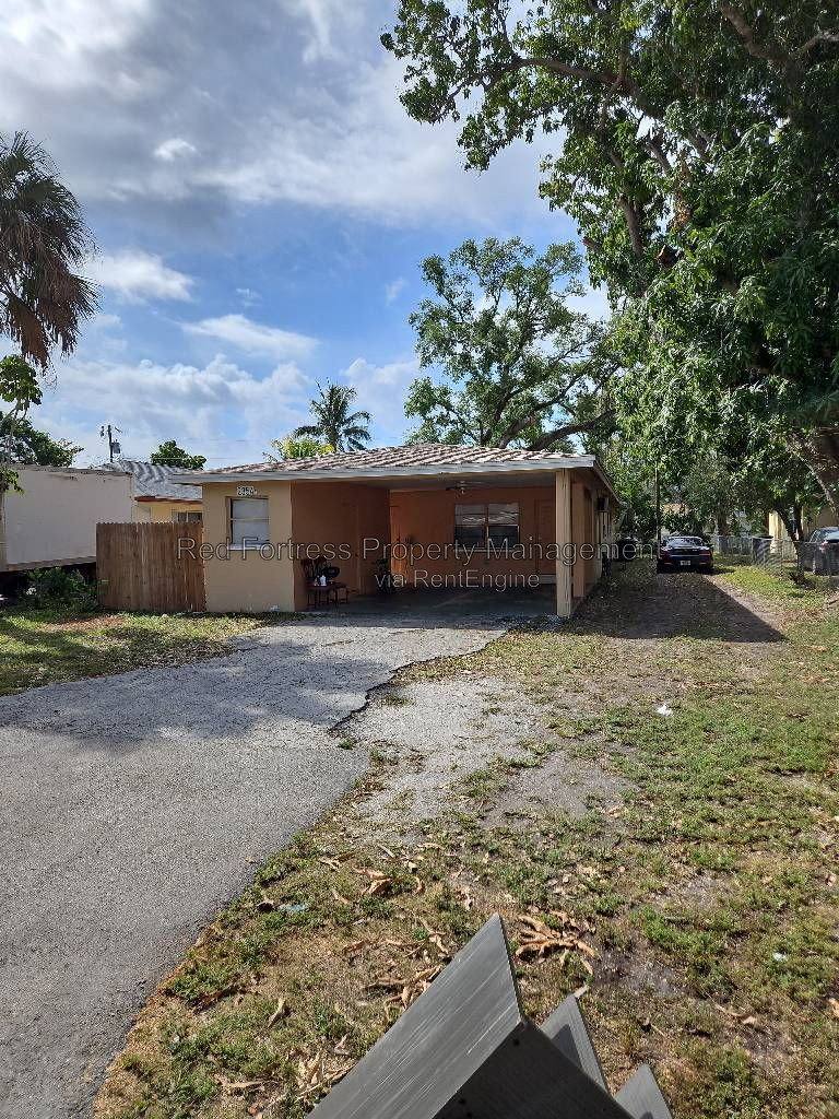Apartment for rent at 2354 Willard St #B, Fort Myers, FL 33901