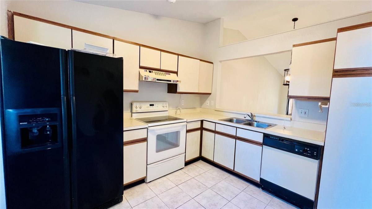 2531 King Oak Circle, St. Cloud, FL 34769 - Townhouse for Rent - Image 4