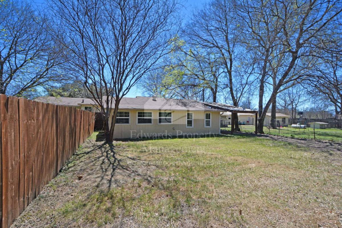 3174 Boon St, Seguin, TX 78155 - House for Rent - Image 20