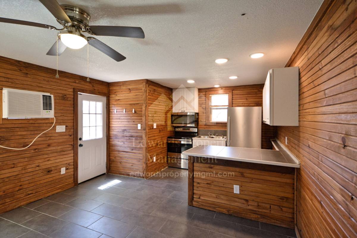 3174 Boon St, Seguin, TX 78155 - House for Rent - Image 5