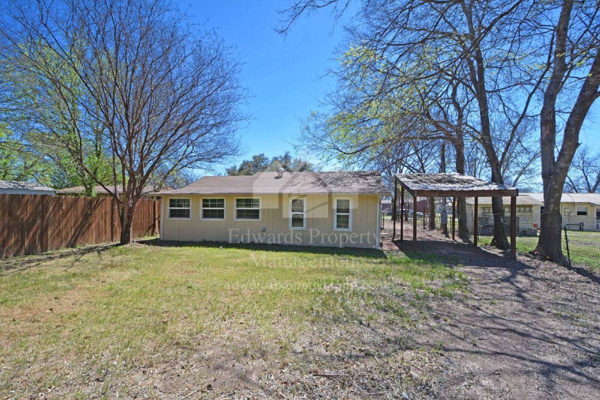 3174 Boon St, Seguin, TX 78155 - House for Rent - Image 19